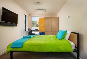 Standard Studio, Kitchenette | Desk, laptop workspace, blackout drapes, iron/ironing board - Campus Summer Stays - Otago Village (Dunedin)