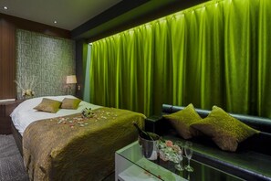 Sistema de insonorización, wifi gratis, ropa de cama