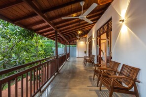 Exterior - Ballarat Luxury Villa (Hikkaduwa)