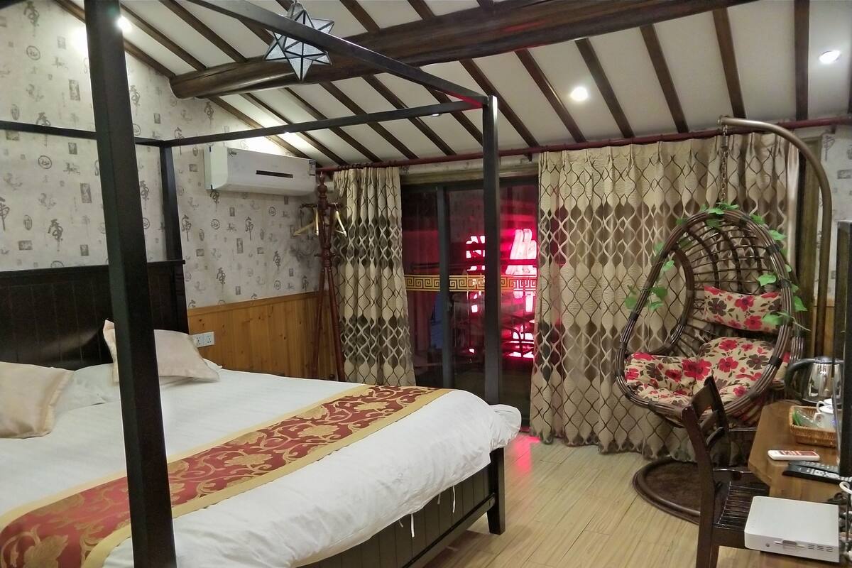 Panoramic-Doppelzimmer | Schreibtisch, Verdunkelungsvorhänge, kostenloses WLAN
