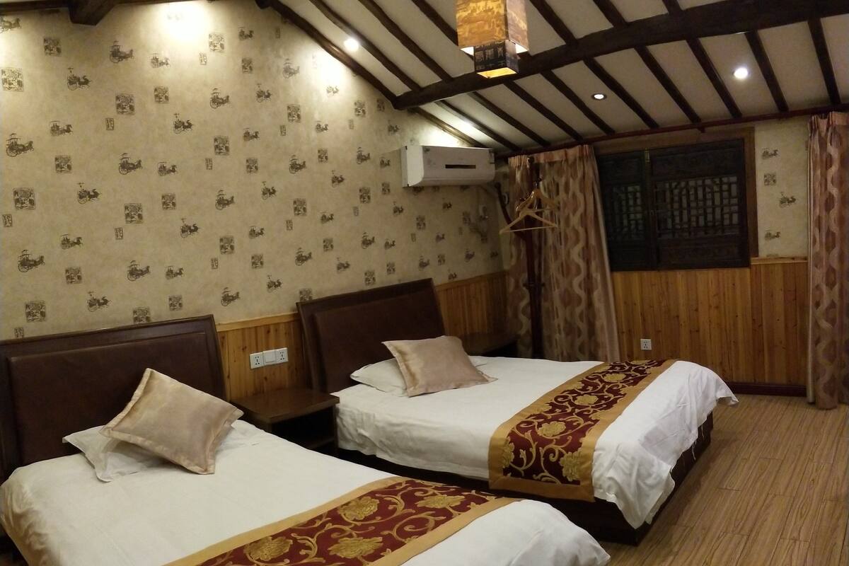 Panoramic-Zweibettzimmer | Schreibtisch, Verdunkelungsvorhänge, kostenloses WLAN