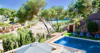 CALA SANTANYI LUXURY VACATION HOUSE DIRECT ACCESS TO THE BEACH