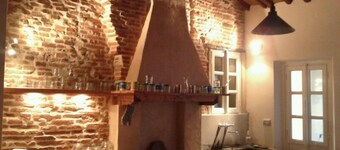 Beautifully Renovated Apartment Inside The Walls With Large and Sunny Terrace