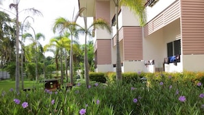 Property grounds - One Wan Resort (Prachuap Khiri Khan)