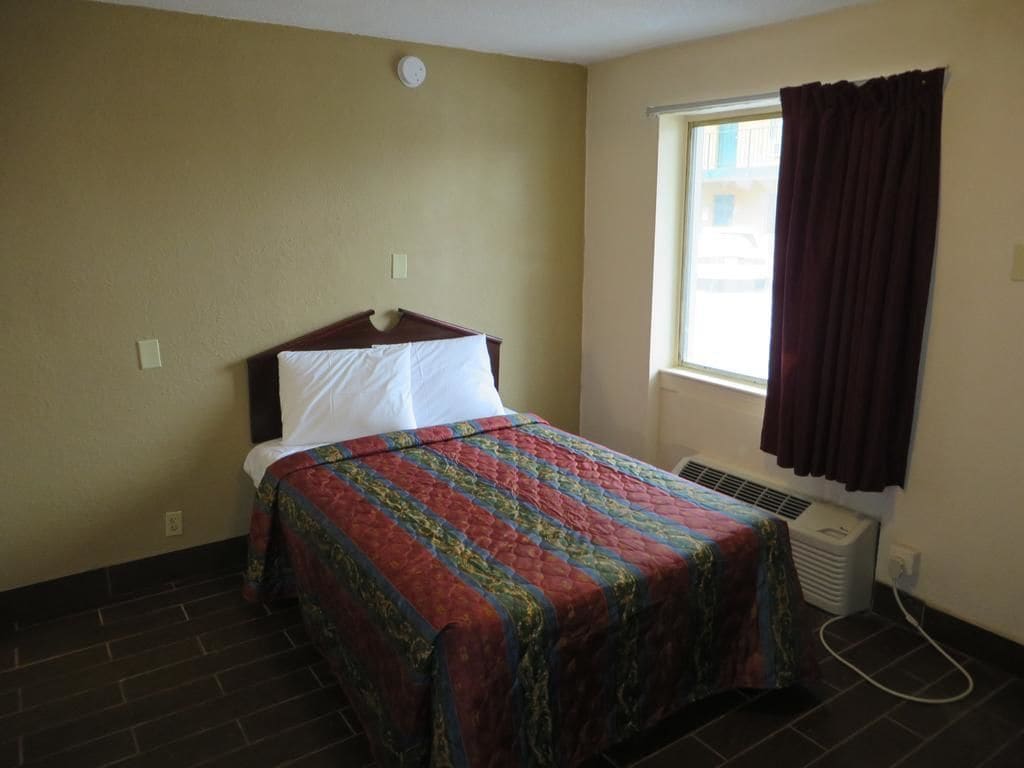 Foto - Budgetel Inn and Suites - Louisville