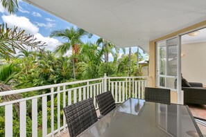 Premium Apartment, 3 Bedrooms, Non Smoking, Pool View | Balcony