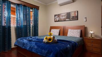 3 bedrooms, iron/ironing board, free WiFi, bed sheets