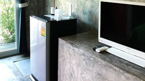 Rom – comfort | Minibar, wi-fi (inkludert) og individuelt dekorert