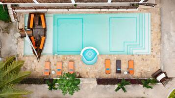 Piscina all'aperto