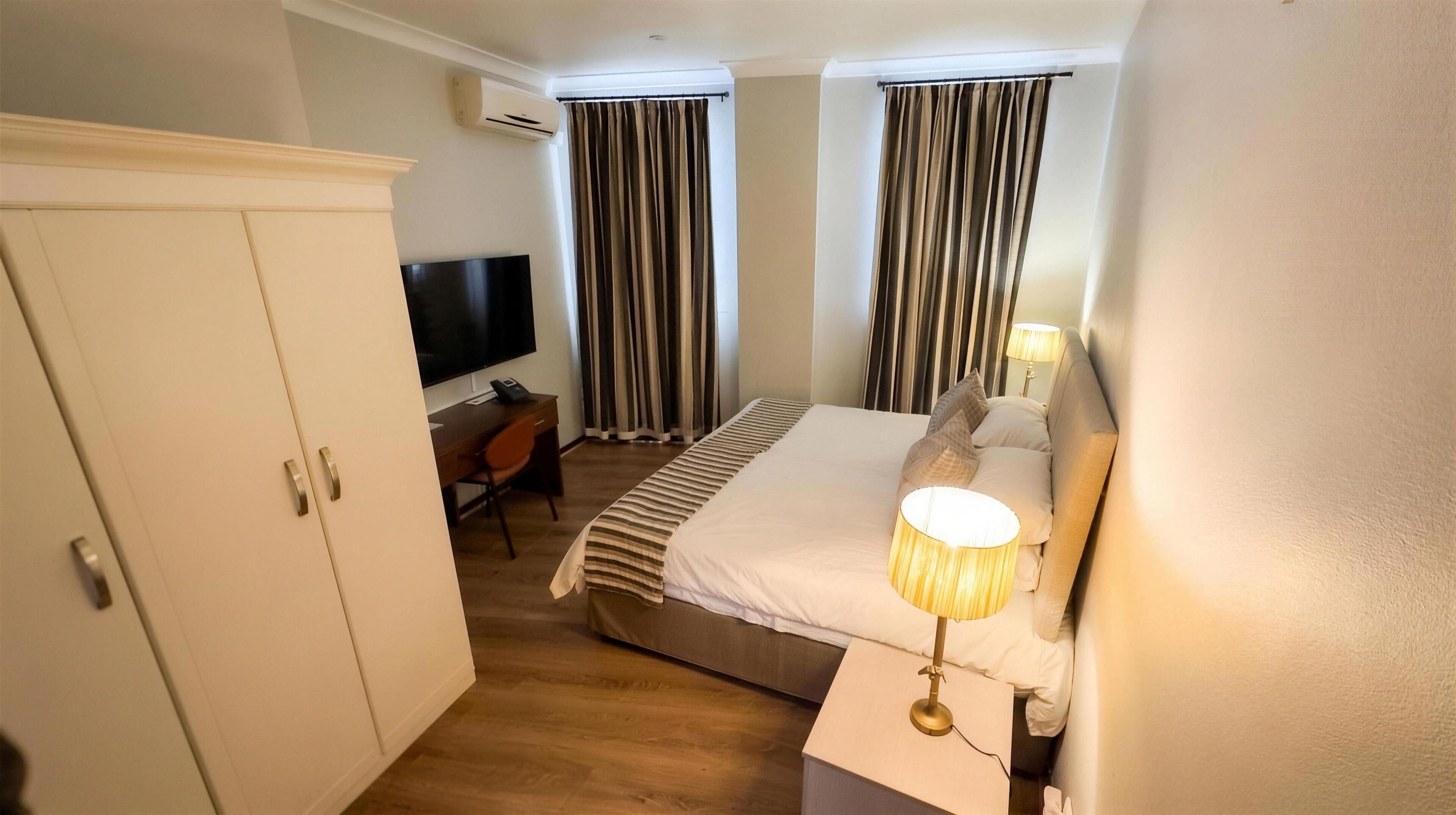 Luxury Double Room, 1 King Bed, Kitchenette | Premium bedding, in-room safe, desk, laptop workspace