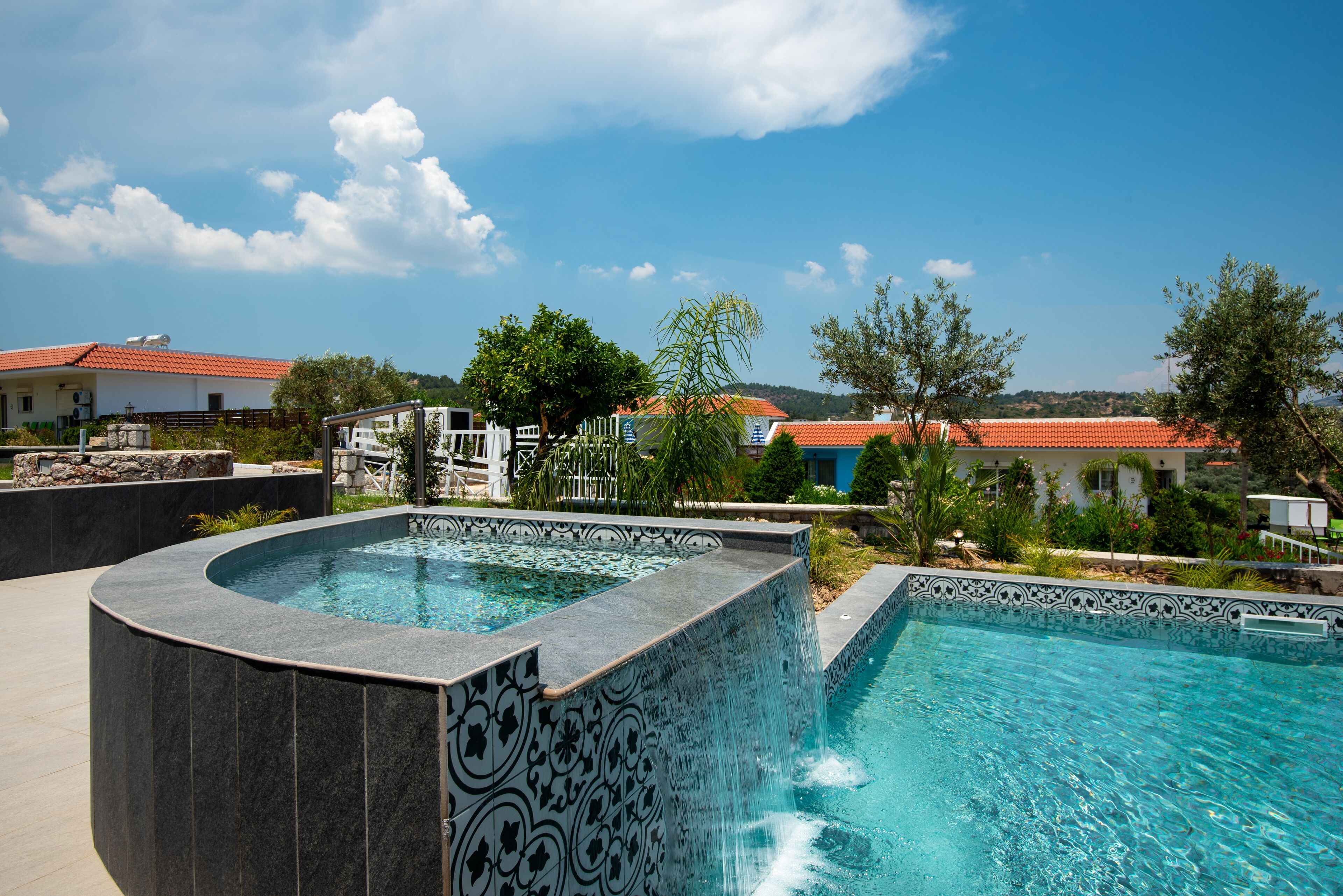 Junior Suite | Hypo-allergenic bedding, in-room safe, desk, soundproofing