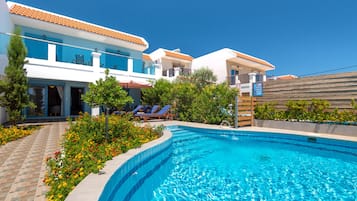 Deluxe Suite, 2 Bedrooms, Private Pool, Sea View | Outdoor pool | Outdoor pool, pool umbrellas, sun loungers