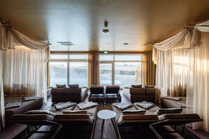 桑拿、湿蒸房、身体护理、热石按摩、运动按摩、体膜护理