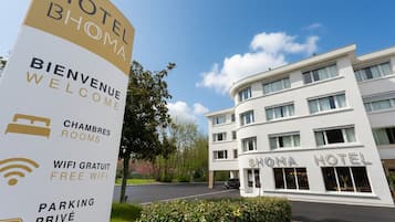 Fachada da propriedade