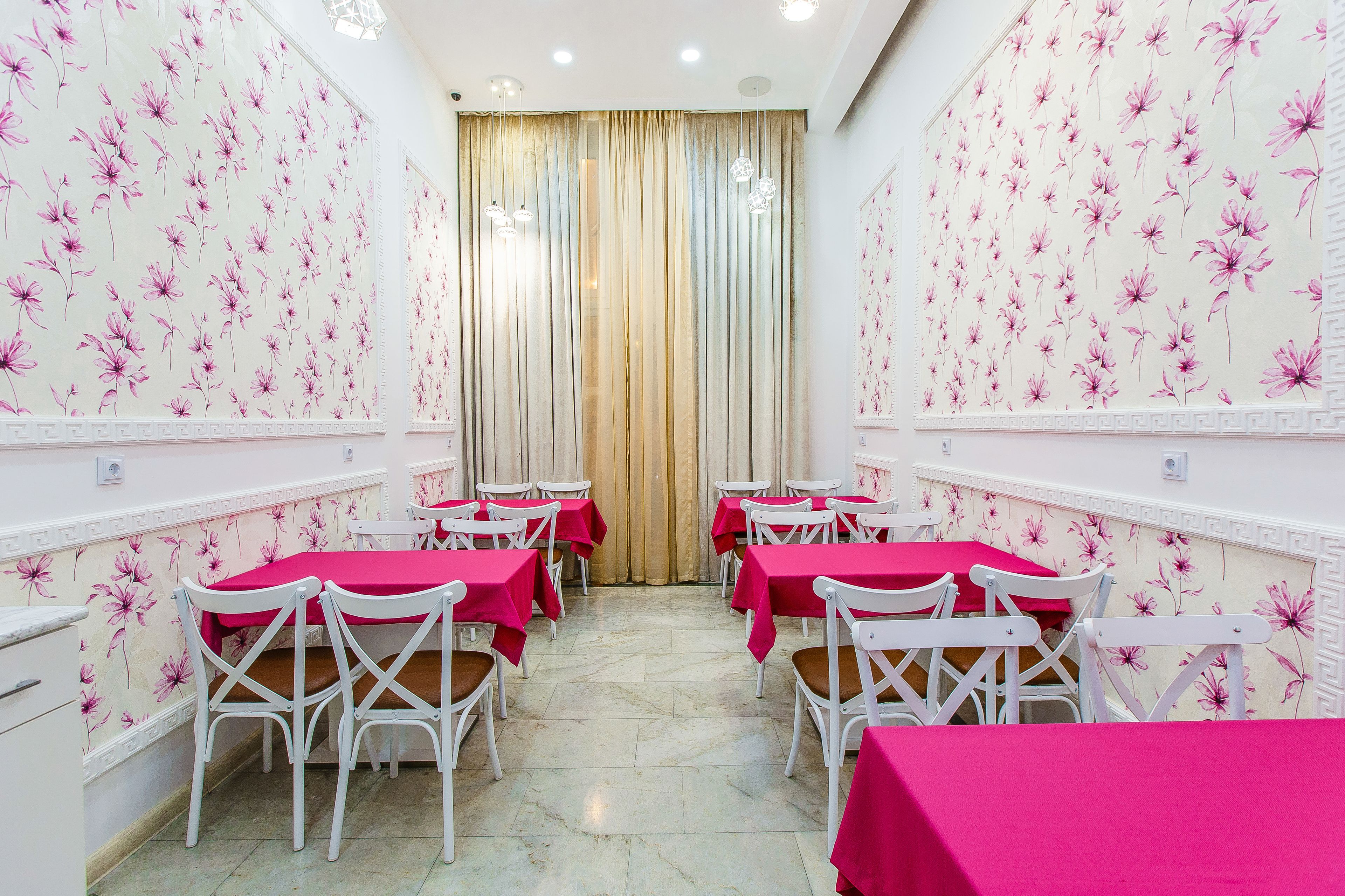 Photo - Deluxe Boutique Hotel