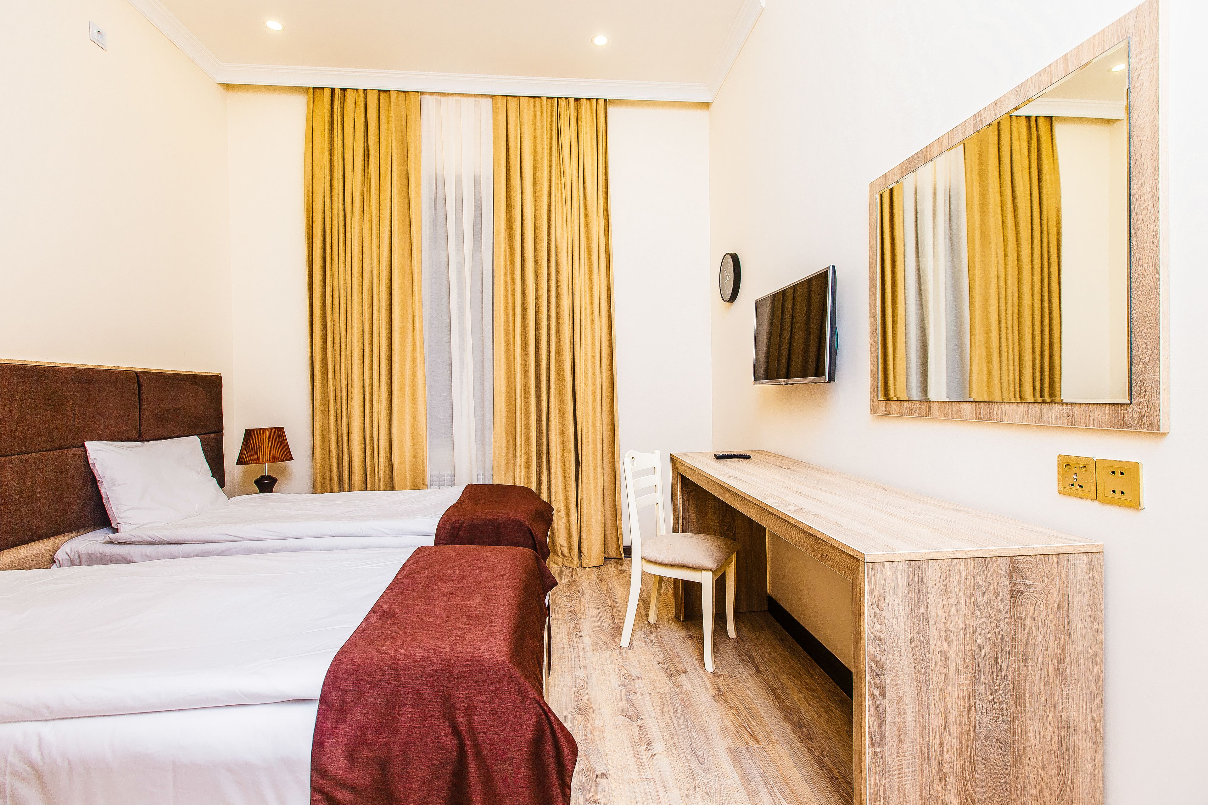 Photo - Deluxe Boutique Hotel