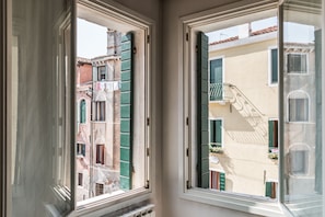 Apartment, 2 Schlafzimmer | Ausblick vom Zimmer