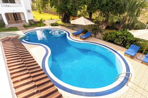 Habitación Deluxe doble, accesible para personas con discapacidad, no fumadores | Vistas del balcón