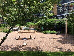 Children’s play area – outdoor - Top Apartments Helsinki - Tilkka (Helsinki)