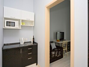 Studio | Private kitchenette - Best Season Apart Hotel (Kyiv)