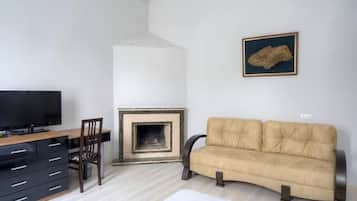 Studio | Area keluarga | TV layar datar