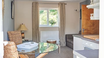 Bungalow, Shared Bathroom | Private kitchen