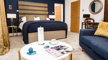 Superior Room, 1 King Bed | Premium bedding, in-room safe, desk, blackout drapes