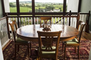 Spiseområde på rommet