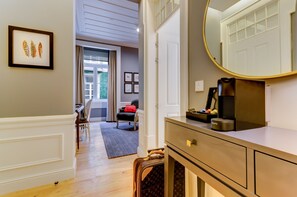 Family Room, Connecting Rooms, City View | Living area | 43-inch Smart TV with digital channels, TV - Hotel da Baixa (Lisbon)