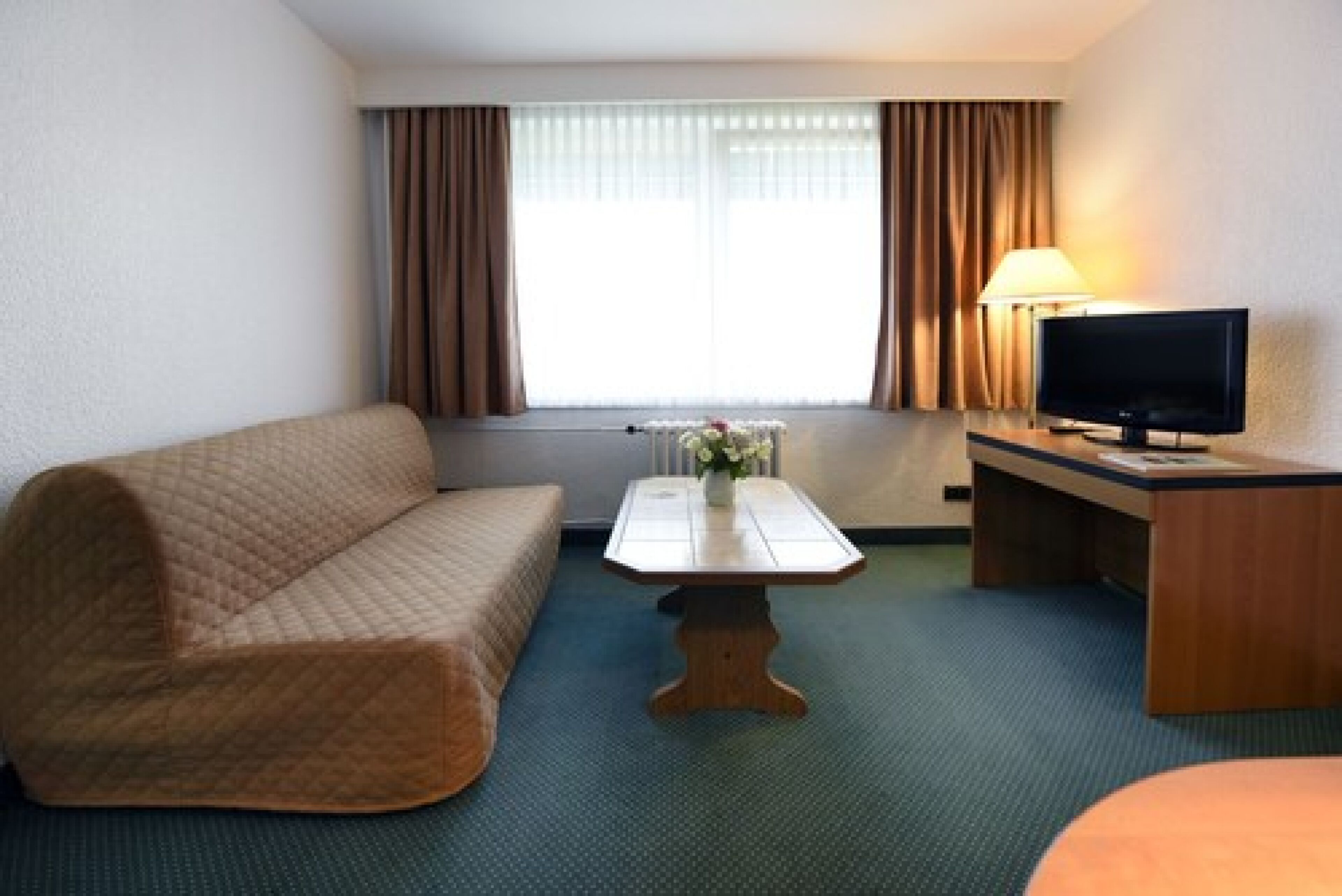 apartment, 1 bedroom | living room | flat-screen tv