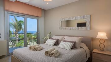 4 habitaciones, caja de seguridad en la habitación y escritorio