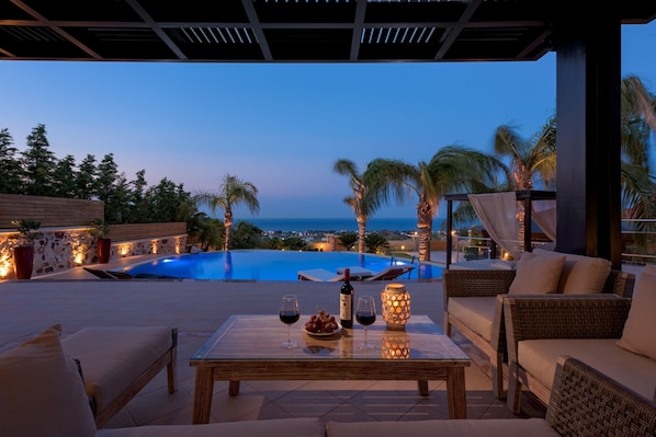 Terrace/patio - Quinn Hill Luxury Villa (Rhodes)