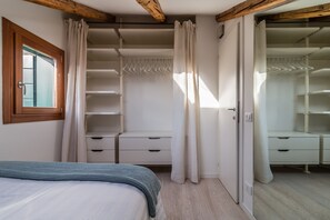 Apartment, 2 Schlafzimmer | 2 Schlafzimmer, individuell dekoriert, individuell eingerichtet