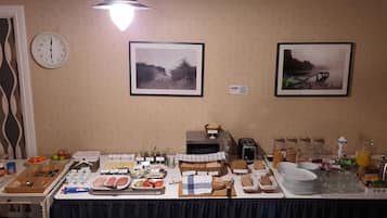 Desayuno continental incluido todos los días