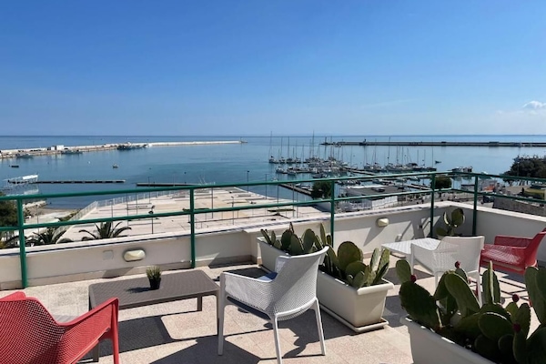 Loft Deluxe, 1 cama Queen size, Terraza, vista al mar | Terraza o patio