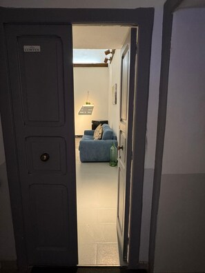 Junior-Suite | Minibar, Zimmersafe, Schreibtisch, kostenloses WLAN