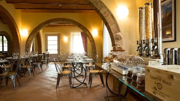 Tägliches inbegriffenes Frühstücksbuffet