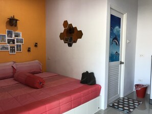 Standard Studio, 1 Queen Bed, Lanai | Rollaway beds, free WiFi - Felice Resort (Koh Lan)