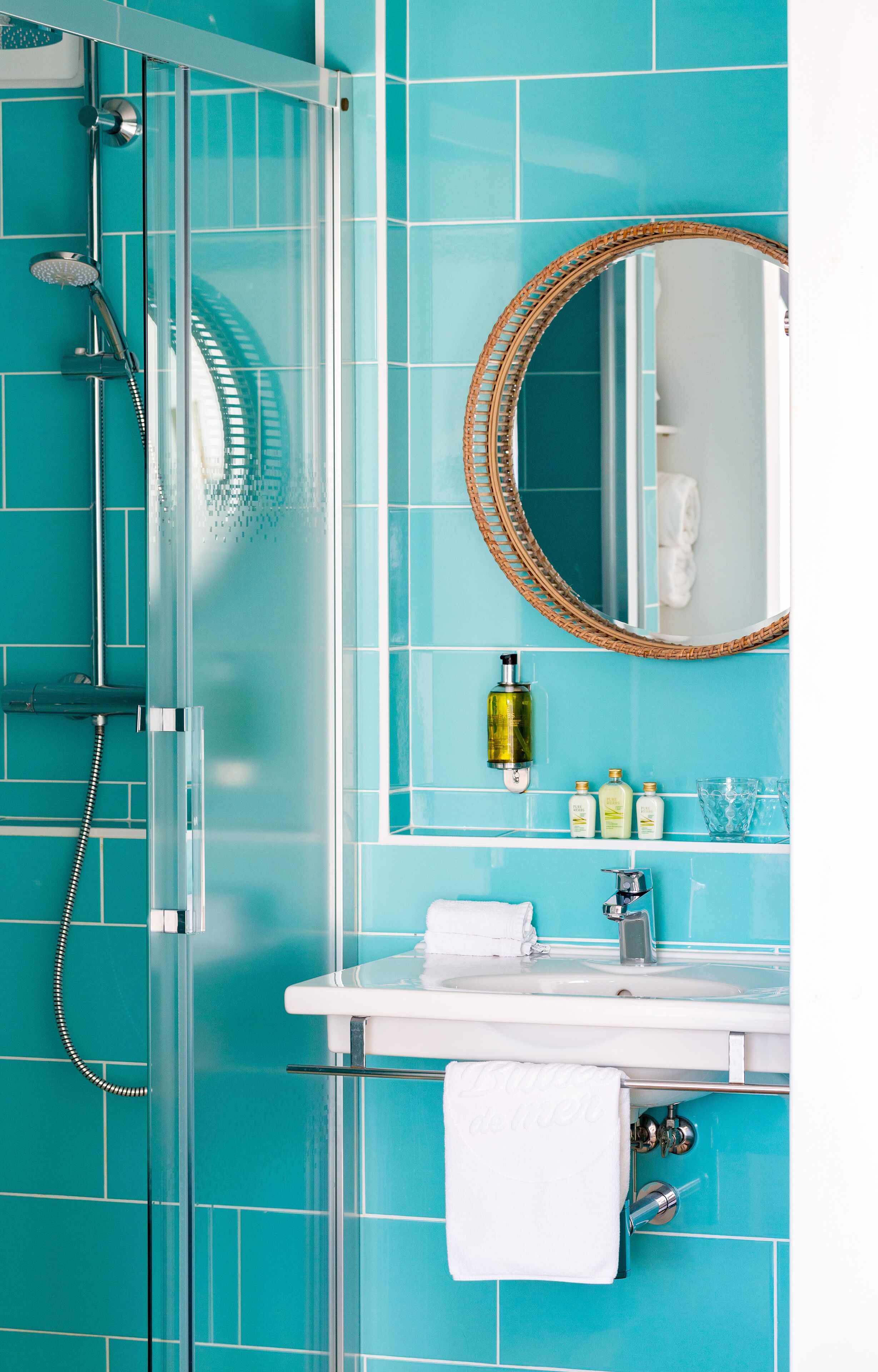 shower, free toiletries, hair dryer, bathrobes