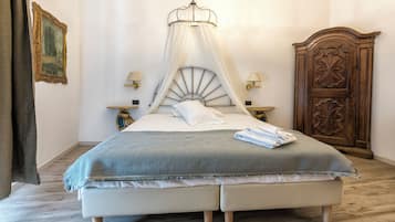 Luxe beddengoed, geluiddichte muren, gratis wifi