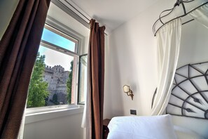 Doppia Classic, vista cortile | Biancheria da letto di alta qualità, insonorizzazione, Wi-Fi gratuito