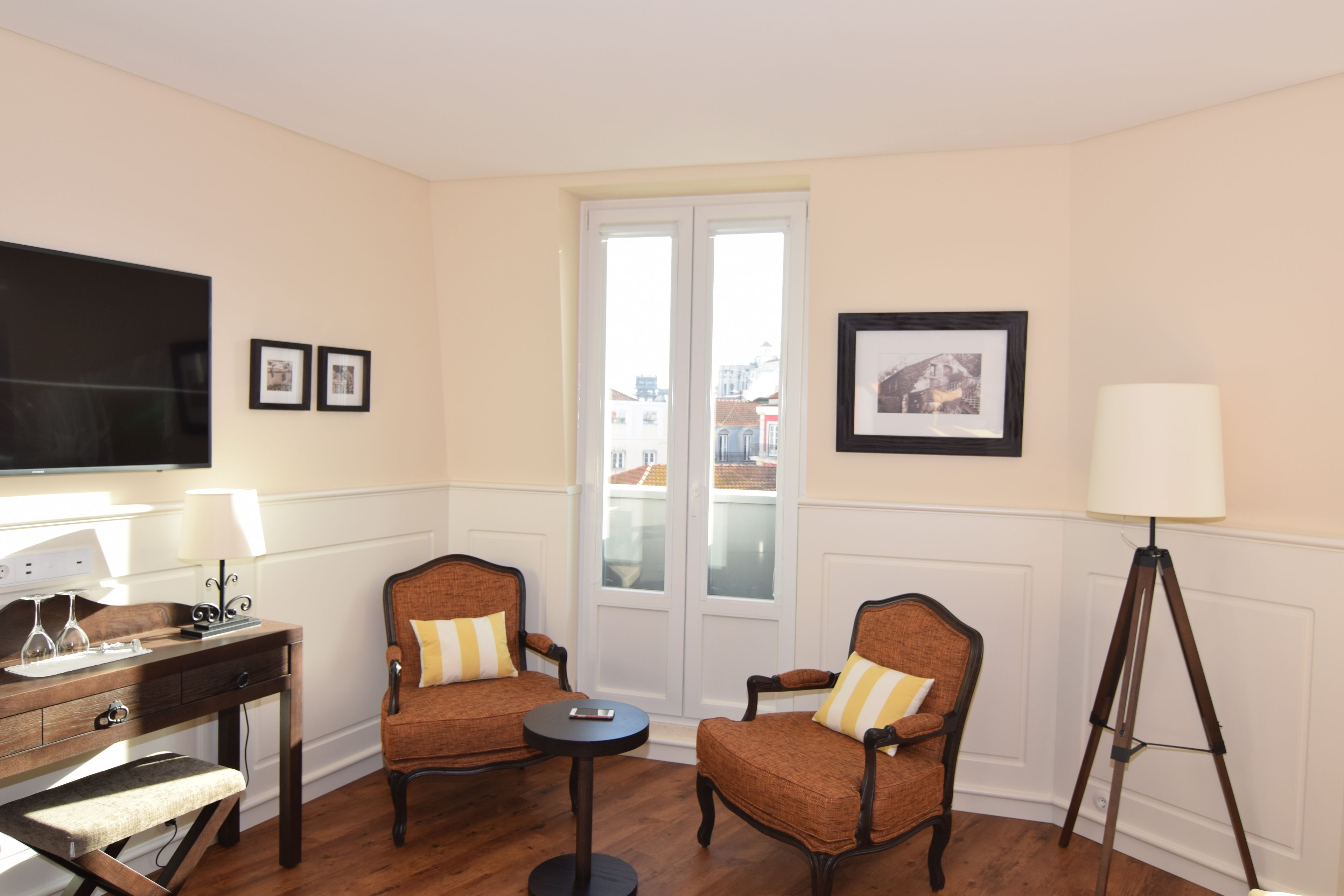 Photo - Lisbon Wine Hotel