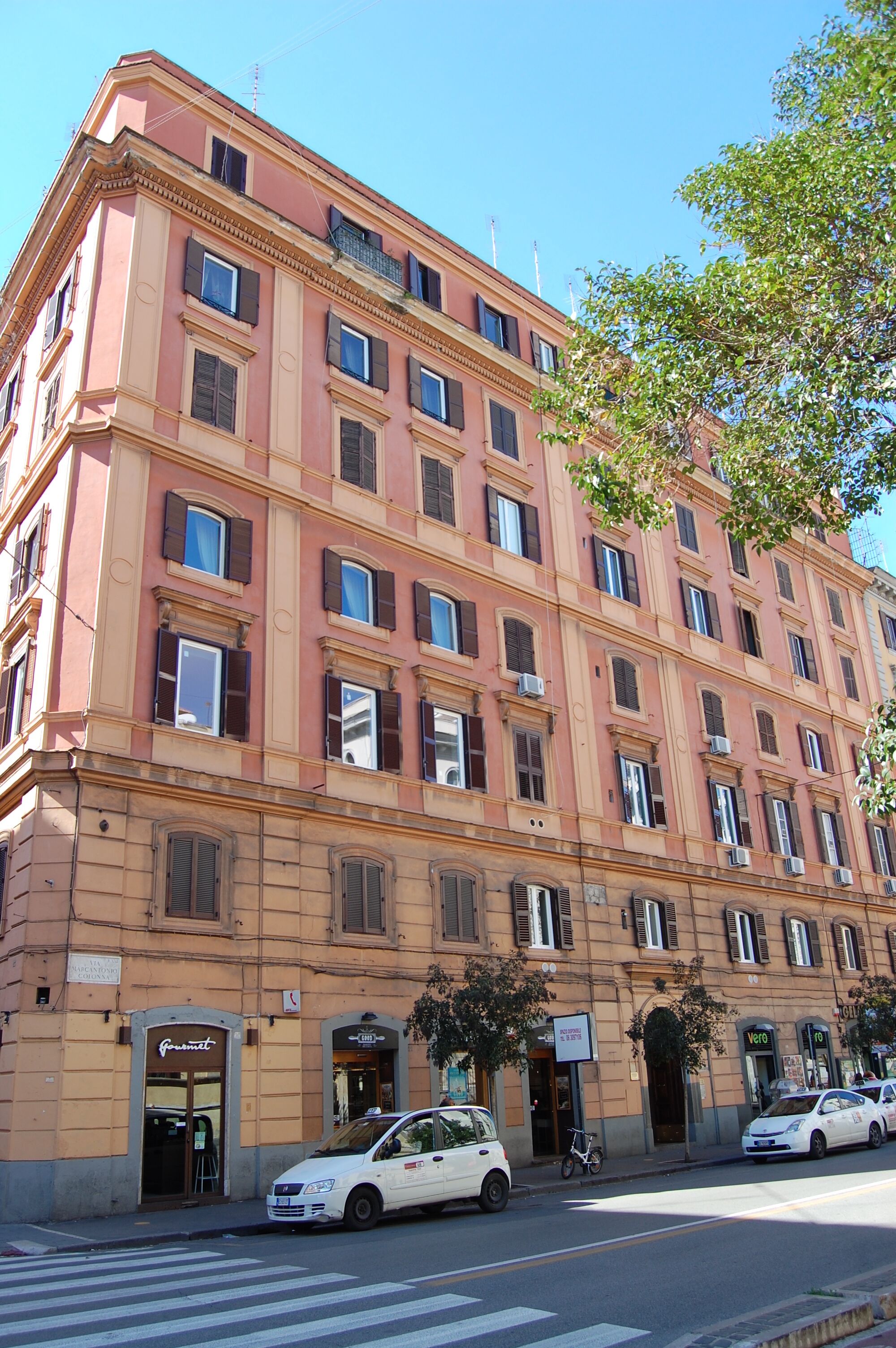 Photo - Colonna Luxury Suites