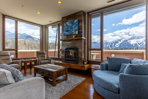Historic 901 Penthouse with Incredible Views