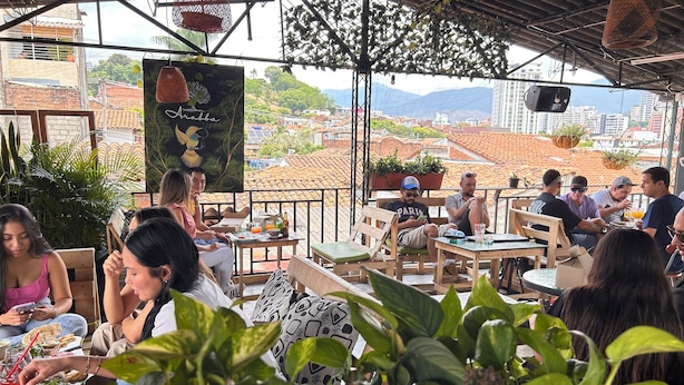 Restaurant - Santiago DC - Hostel (Cali)