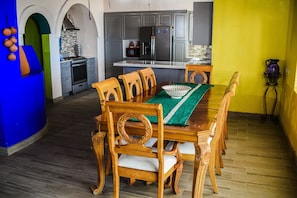 Dining - Stunning oceanfront  Beach Casa de los Abuelos events allowed, perfect for kids  (Puerto Penasco)