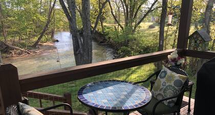 August Eröffnungen! Genieße den Frieden; Creekside, Veranda Feuerstelle, Vögel