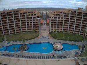 Piscine extérieure, piscine chauffée