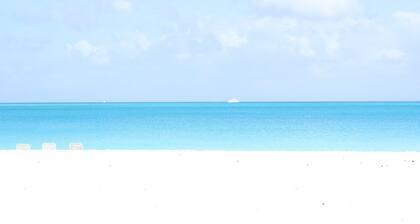 Crescent 1 at Grace Bay Beach