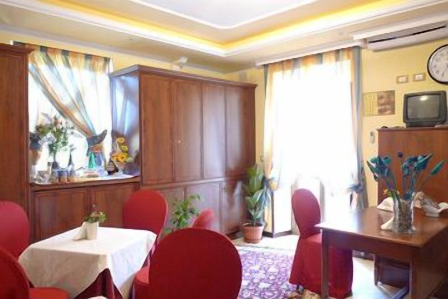 Gratis kontinental frukost varje dag 